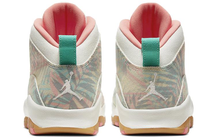 Jordan 10 Retro Super Bowl Liv купить в интернет-магазине Yoocart с быстрой доставкой по России.