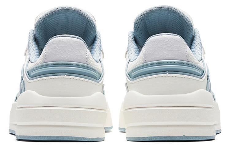 Anta Street Play LITE Anti-Slip And Wear-Resistant Lightweight Low-Top Skateboard Shoes Women's White Gray Blue купить в интернет-магазине Yoocart с быстрой доставкой по России.