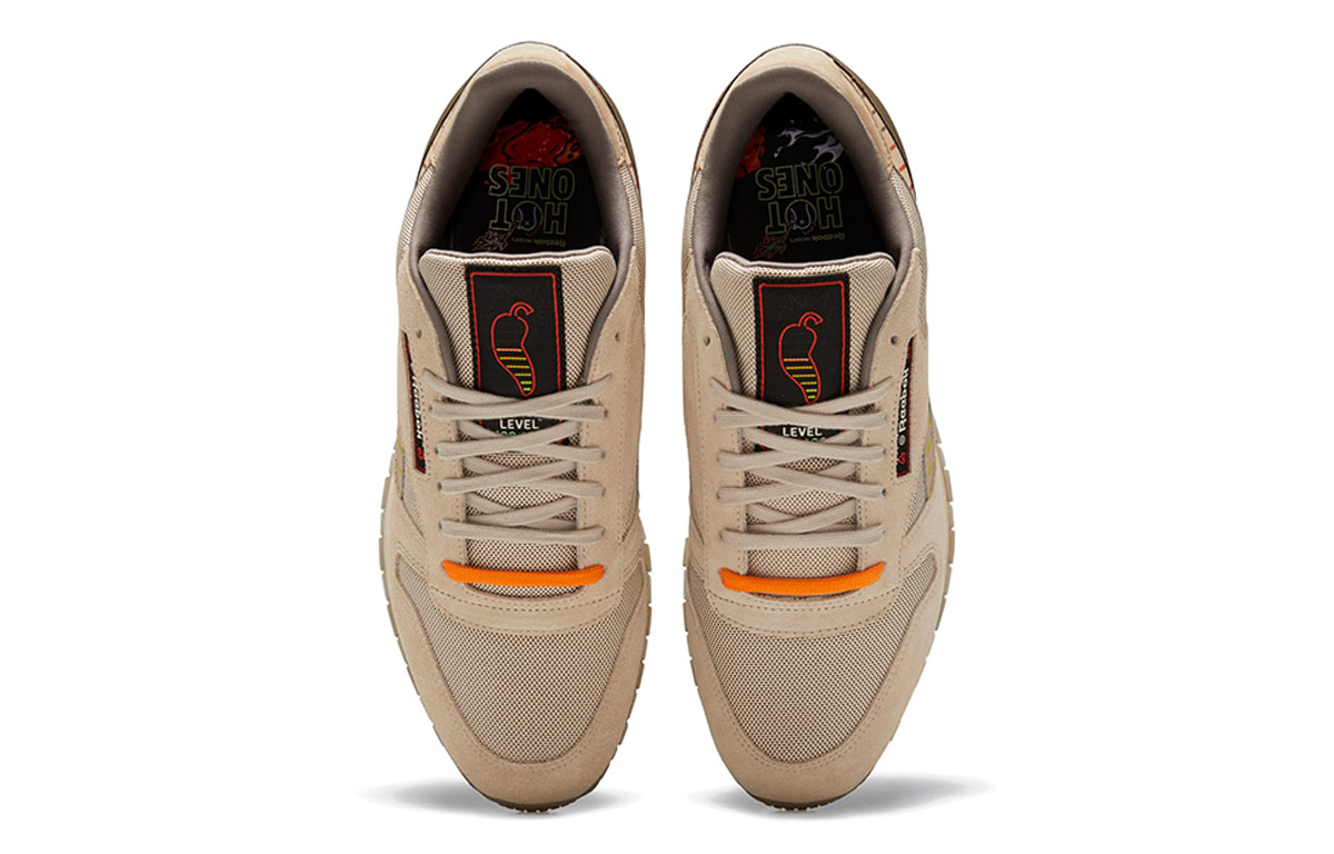 Reebok Classic Leather Hot Ones купить в интернет-магазине Yoocart с быстрой доставкой по России.