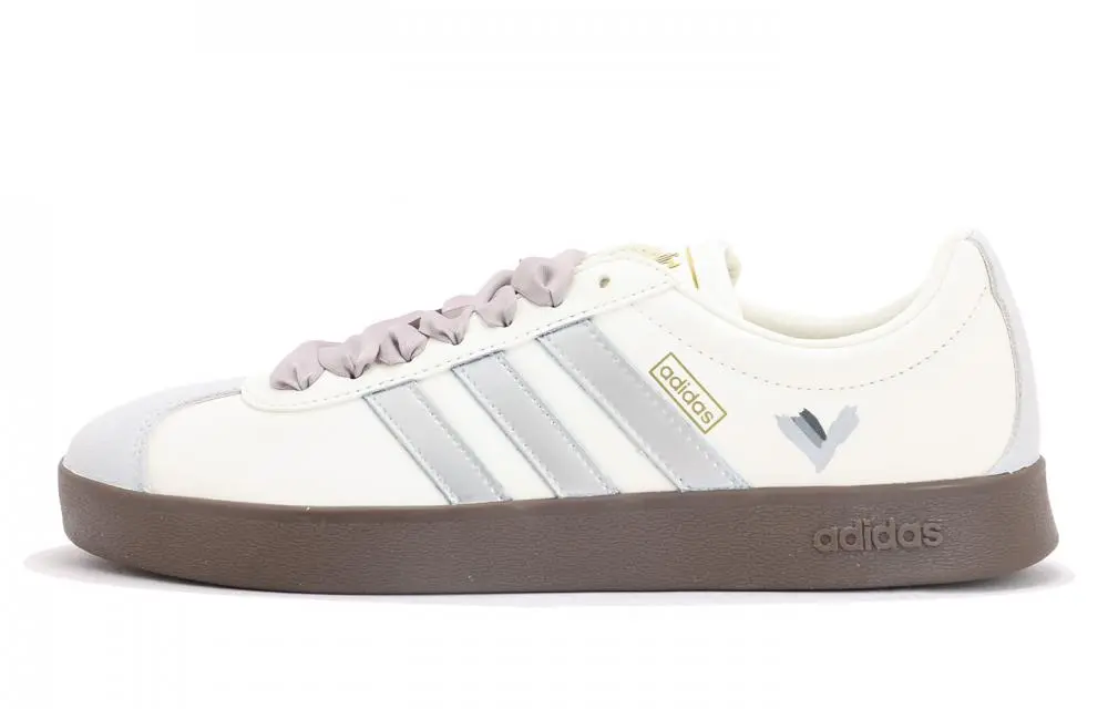 Adidas BARREDA Abrasion Resistant Low Top Skateboard Shoes Unisex Silver White