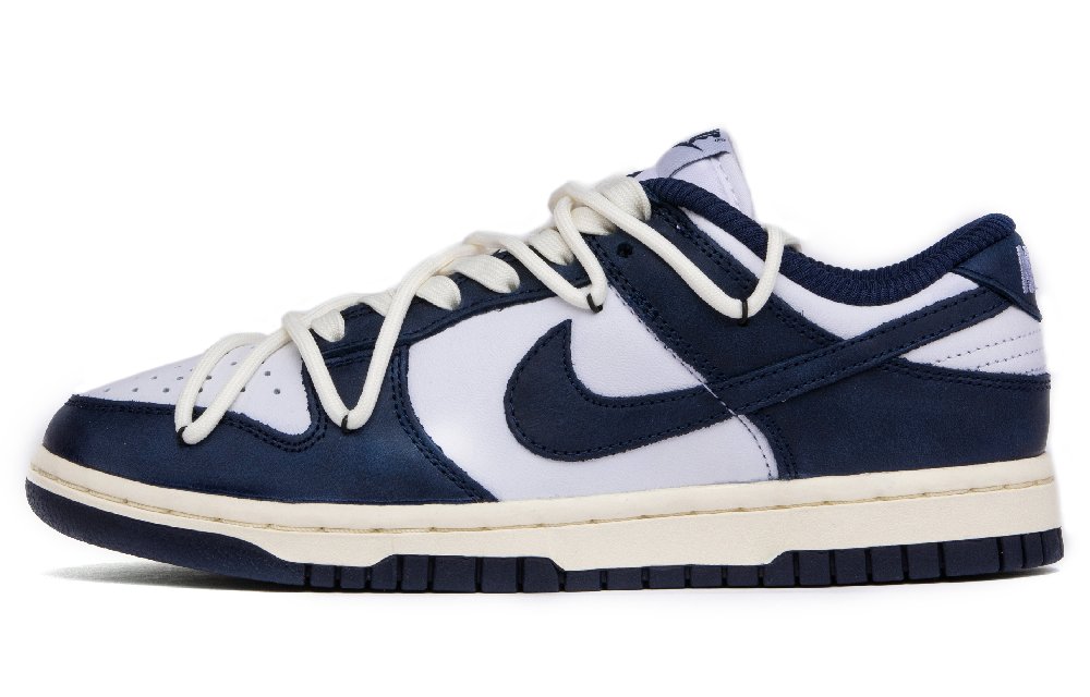 Nike Dunk Low-Top Skateboard Shoes Women's Marine Blue White