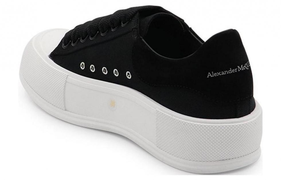 Alexander McQueen Deck Skate Plimsoll Lace Up Black Women's купить в интернет-магазине Yoocart с быстрой доставкой по России.
