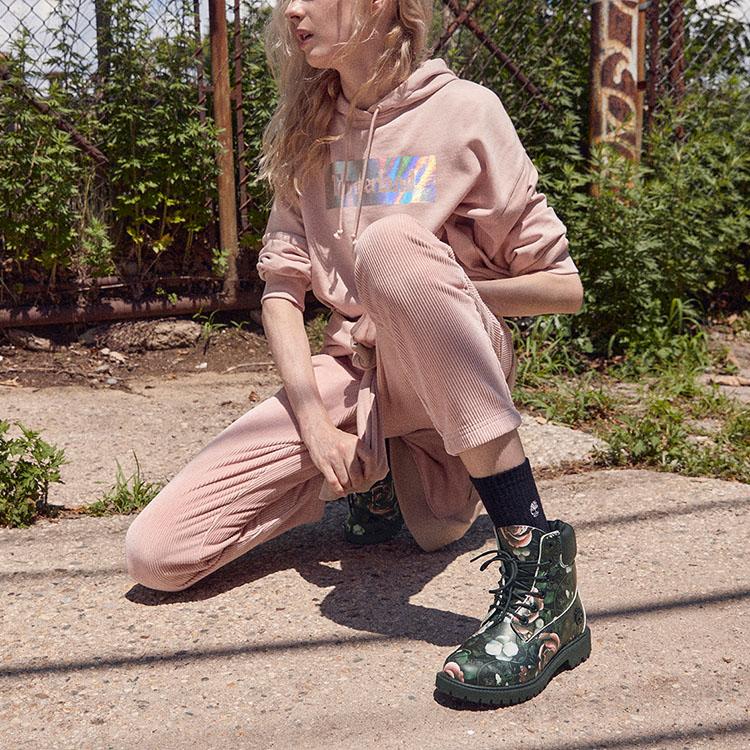 Timberland Heritage 6 Inch Waterproof Boots 'Black Floral Nubuck' Women's купить в интернет-магазине Yoocart с быстрой доставкой по России.