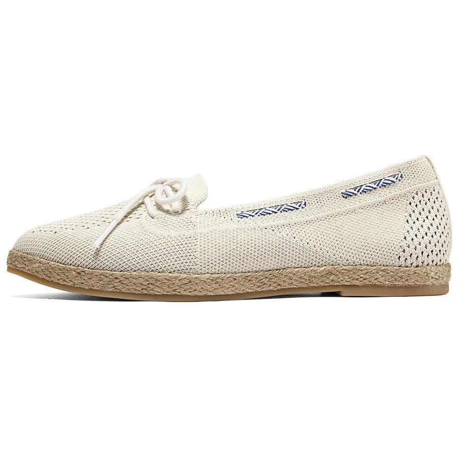Skechers Modern Comfort Low Top Casual Shoes Women's Ivory