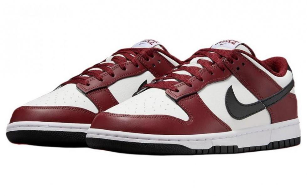 Nike Dunk Low Dark Team Red Black купить в интернет-магазине Yoocart с быстрой доставкой по России.