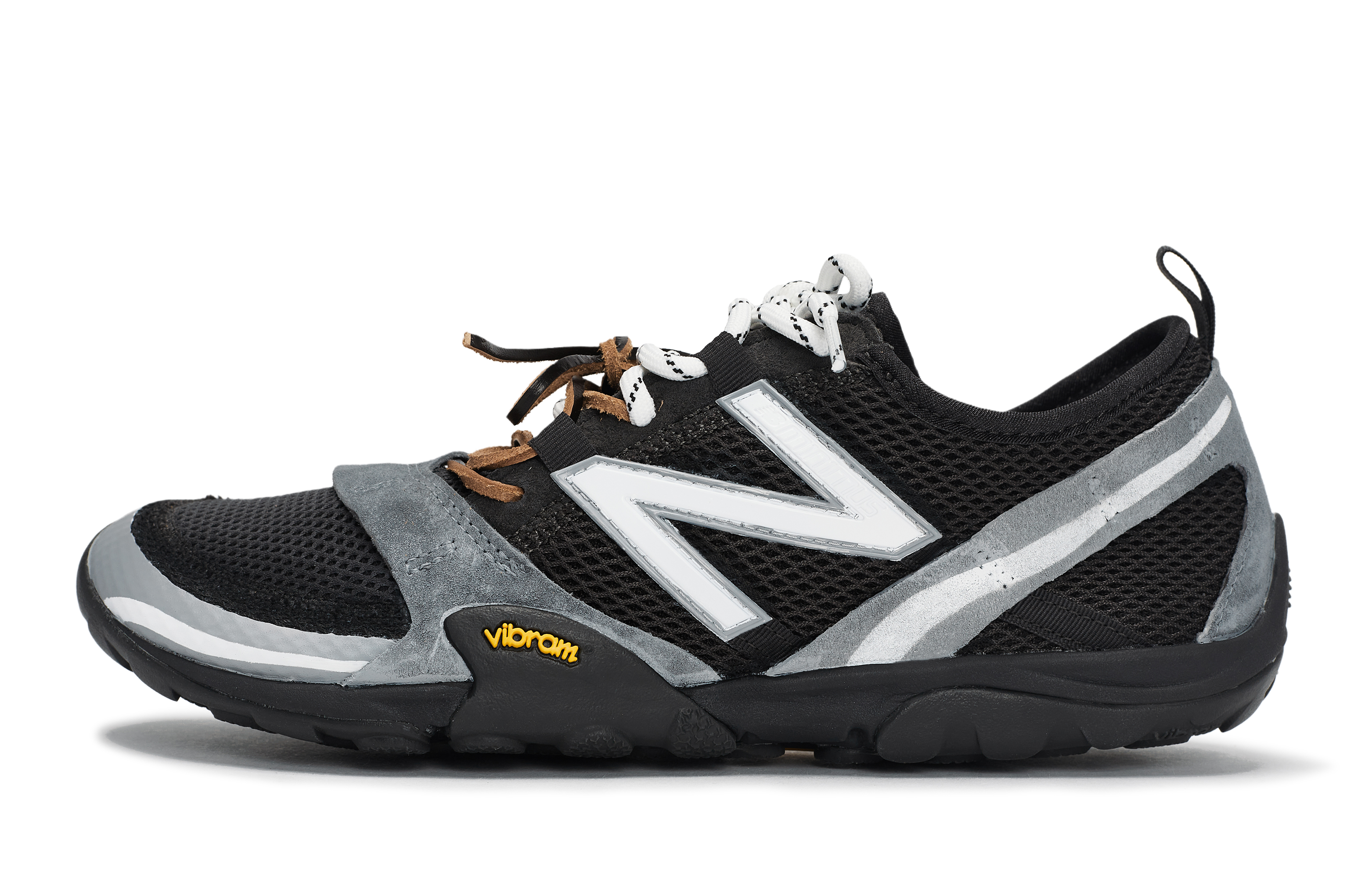 New Balance MT10 Abrasion Resistant Low Top Running Shoes Men's Black White Gray купить в интернет-магазине Yoocart с быстрой доставкой по России.