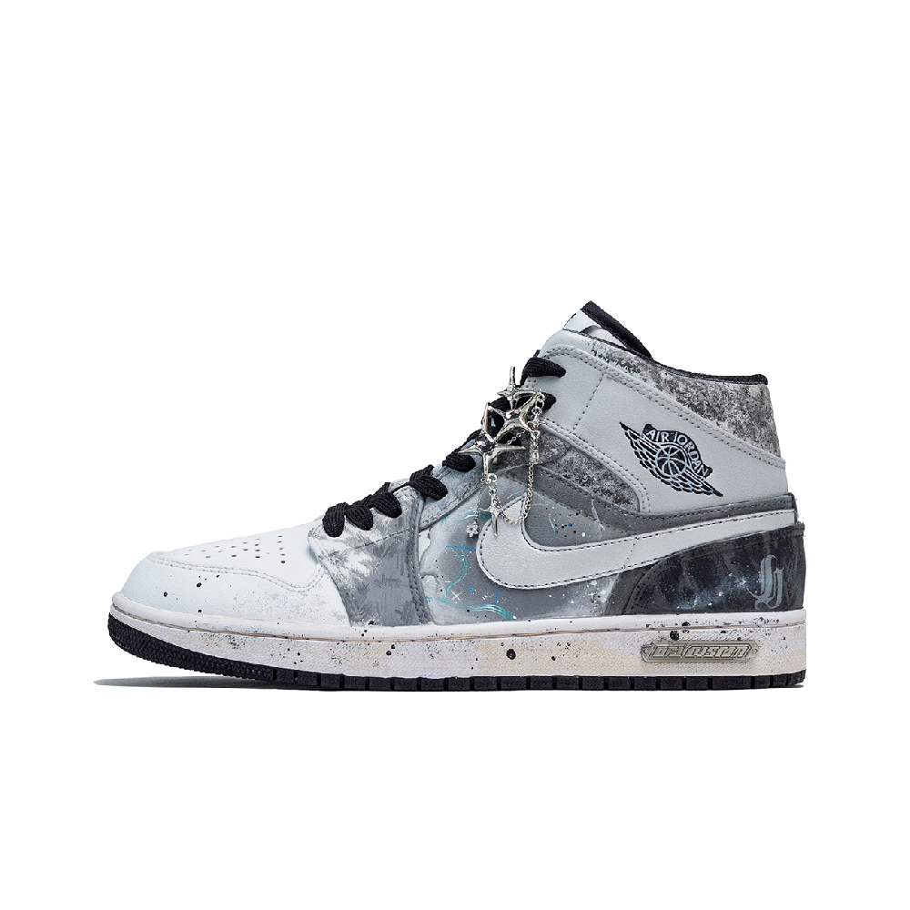 Jordan Air Jordan 1 Vintage Basketball Shoes Men Mid Top Gray/White