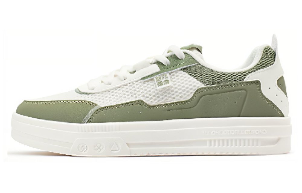 361° Slip Resistant, Abrasion Resistant, Breathable Low Top Skateboard Shoes Women's White Green