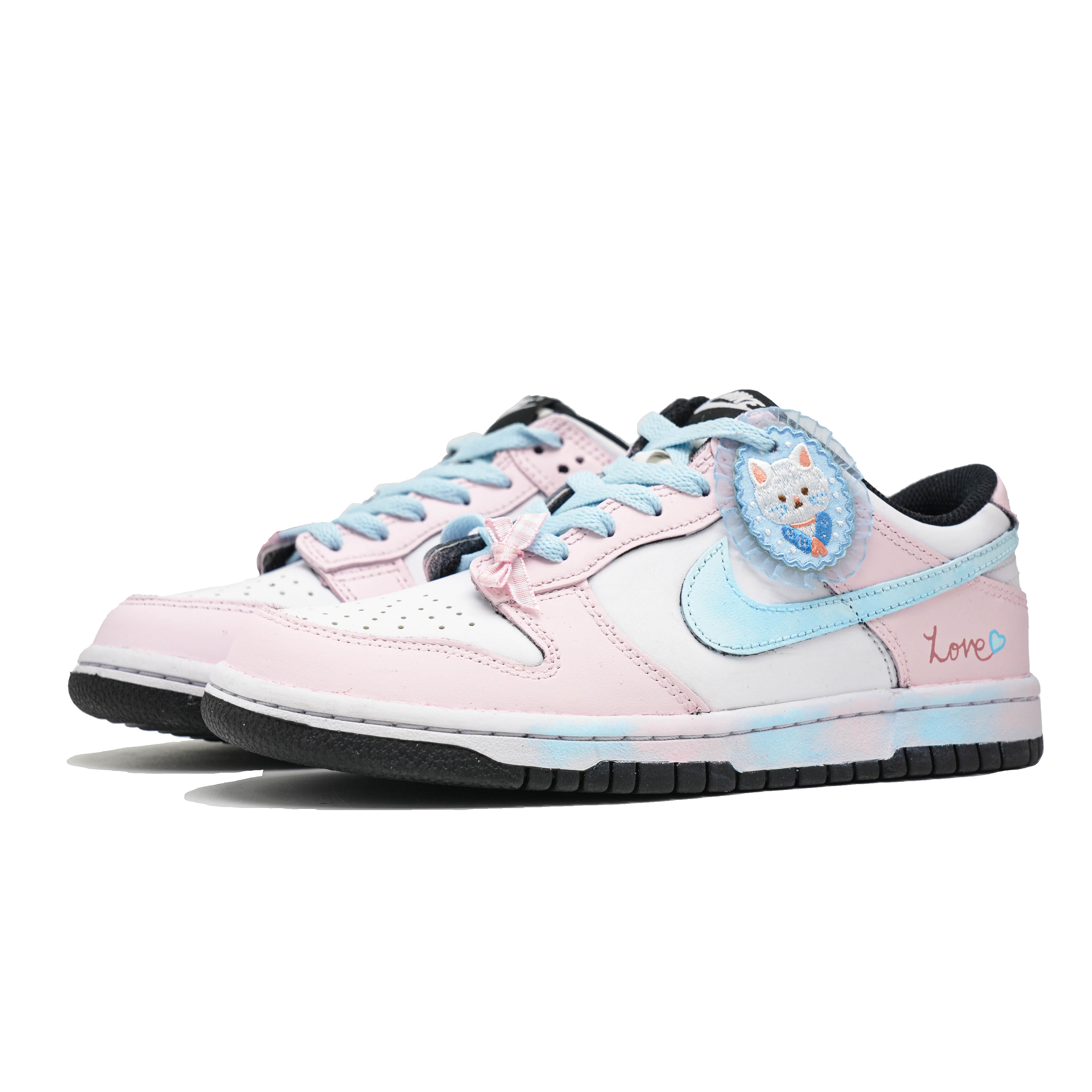 Nike Dunk Abrasion Resistant, Lightweight, And Breathable Low Top Skateboard Shoes Unisex Pink купить в интернет-магазине Yoocart с быстрой доставкой по России.