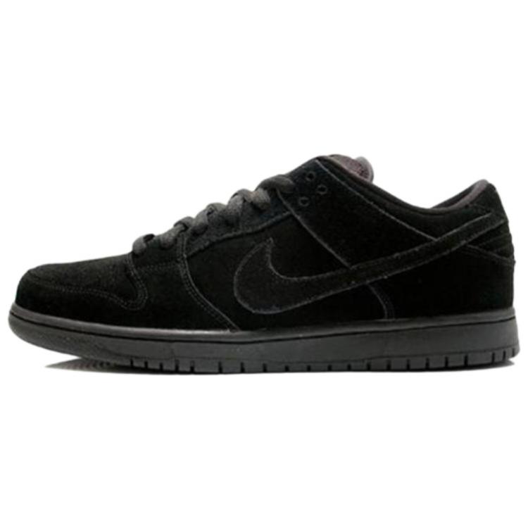 Nike Sb Dunk Low Blackout