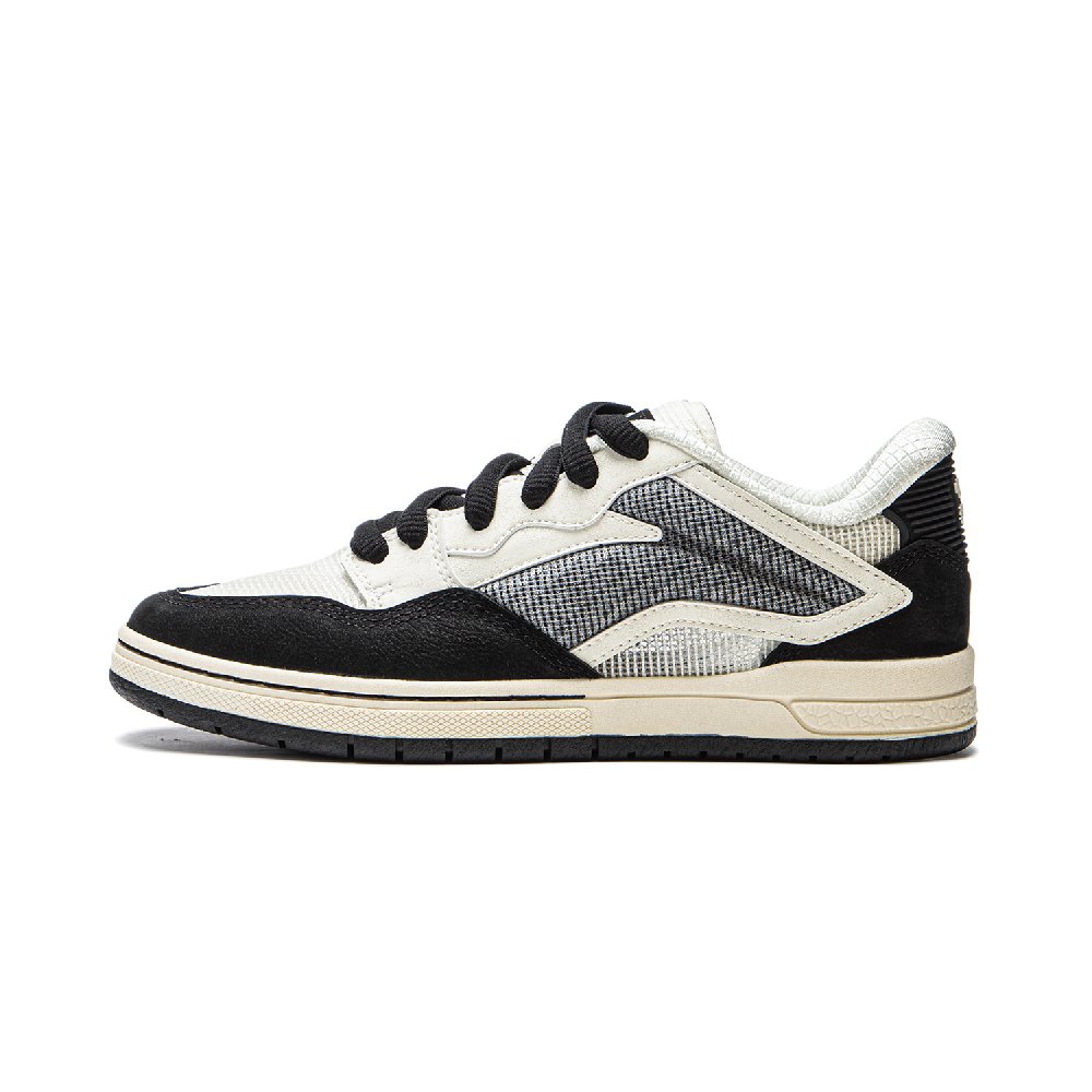 LiNing Wave Pros Cushioning, Wear Resistant Low Top Skateboard Shoes Women's Black Beige White