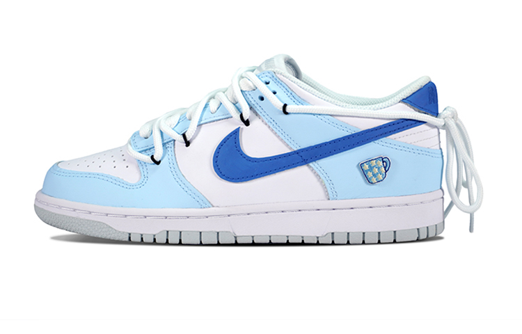 Nike Dunk Low Low-Top Skateboard Shoes GS Light Blue