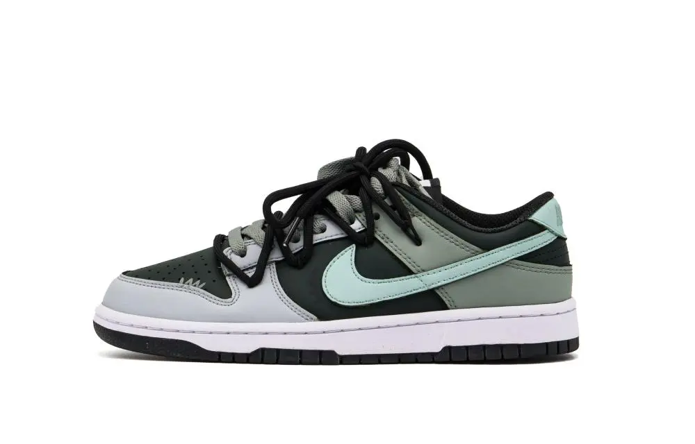 Nike Dunk Abrasion Resistant Low top Skateboard Shoes Unisex Gray Ink