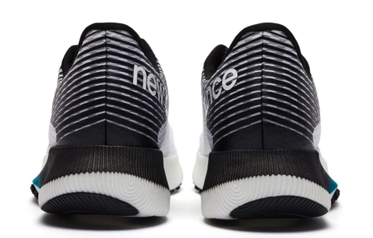 New Balance FuelCell Rc Elite White Black Women's купить в интернет-магазине Yoocart с быстрой доставкой по России.