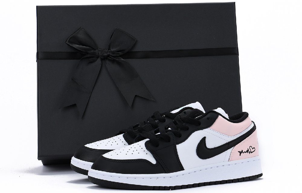 Jordan Air Jordan 1 Chestnut Slip-Resistant Coverage Low-Top Vintage Basketball Shoes GS Black Pink