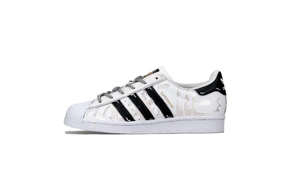 Adidas Originals SUPERSTAR Anti-Slip Wear-Resistant Low-Top Skateboard Shoes Unisex Silver White