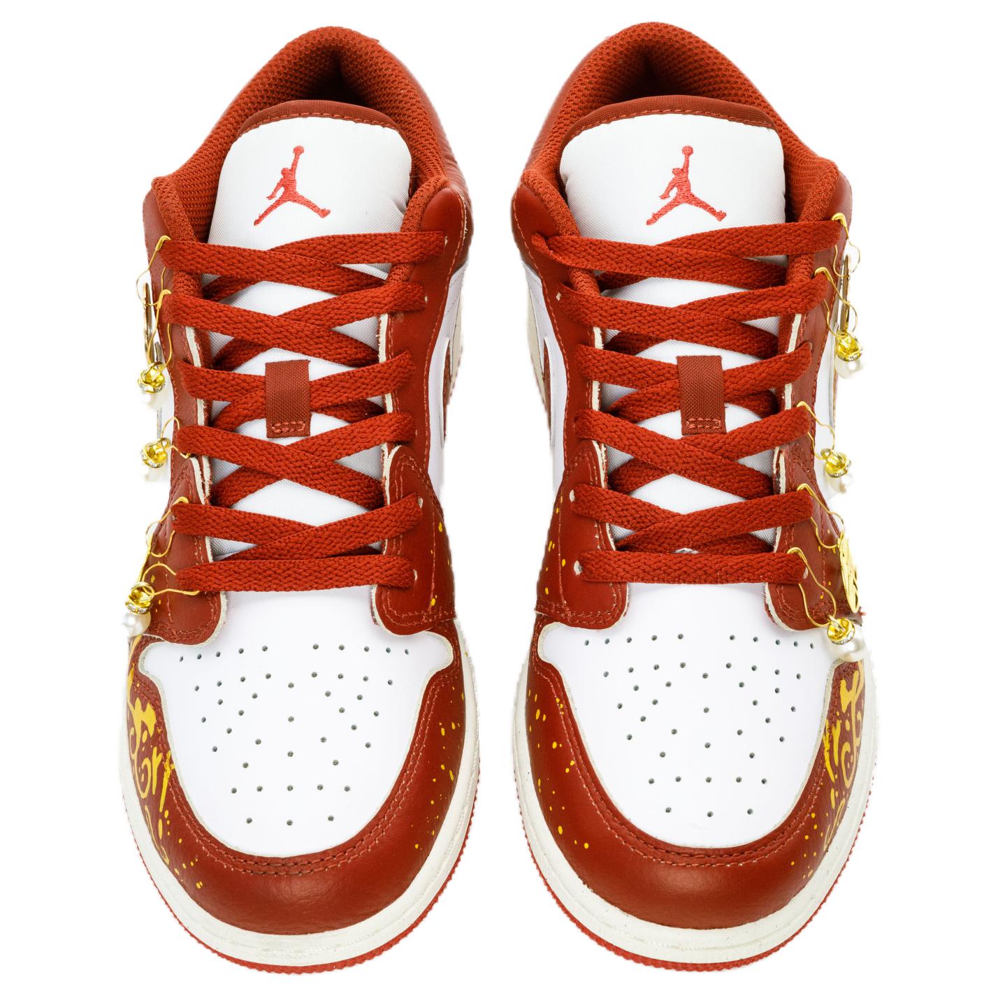 Jordan Air Jordan 1 Xi Yué Low Top Vintage Basketball Shoes Unisex Red купить в интернет-магазине Yoocart с быстрой доставкой по России.