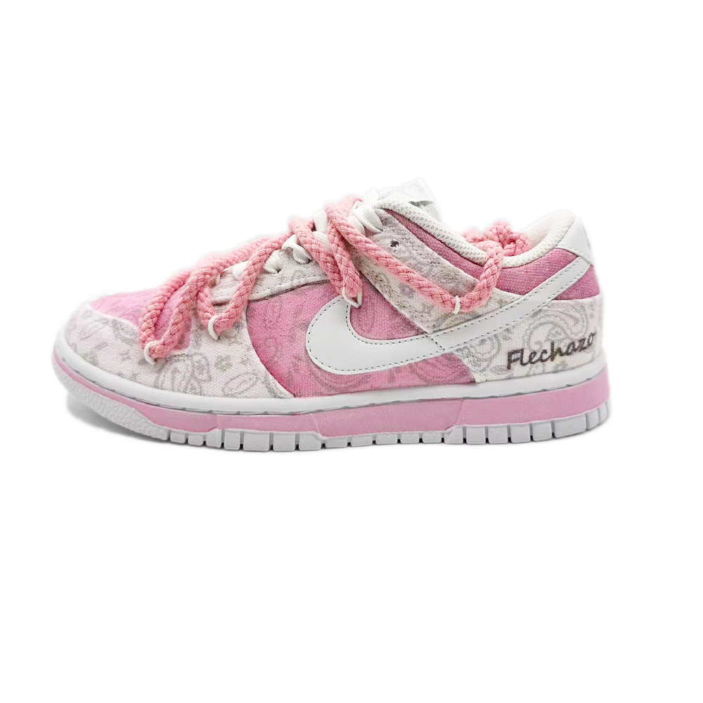 Nike Dunk Pink Lovers Anti-Slip And Wear-Resistant Lightweight Low-Top Skateboard Shoes Women's White Pink