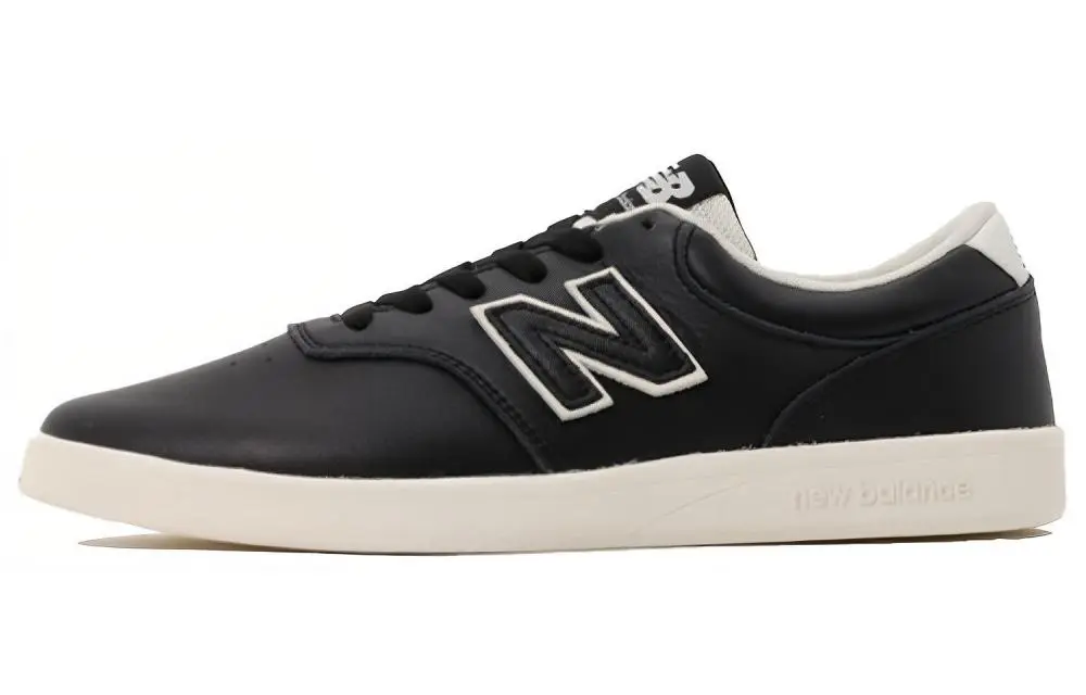 New Balance 424 Shoes 'Black White'