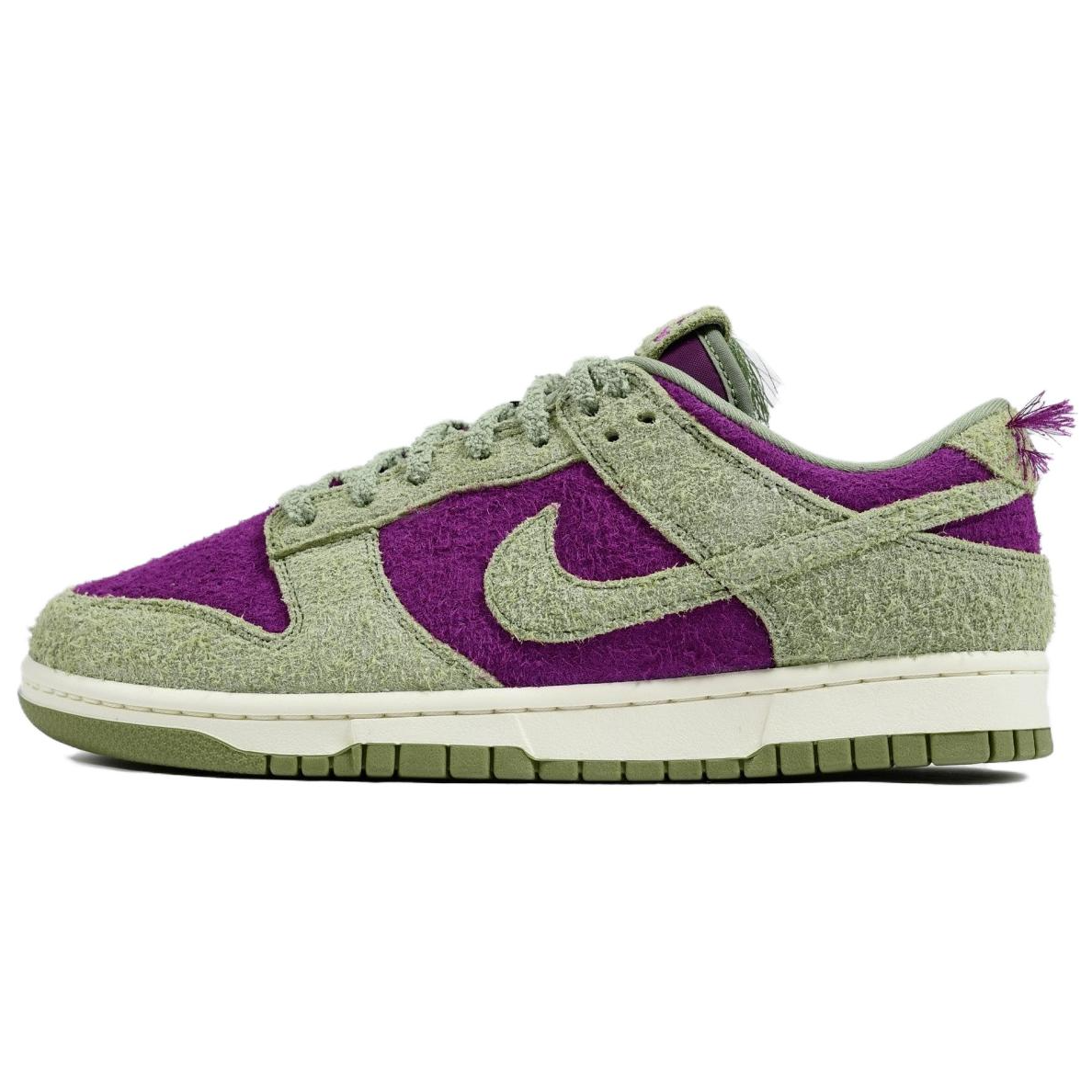 Nike Dunk Low Top Skateboard Shoes Men's Green Purple