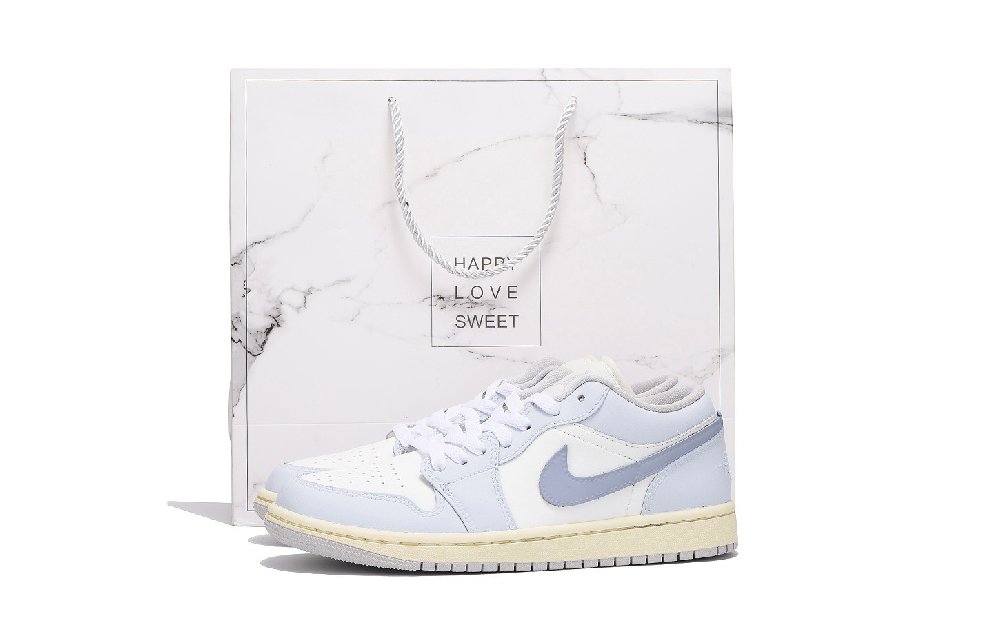 JORDAN Air Jordan 1 Vintage Basketball Shoes Women's Low top Gray White
