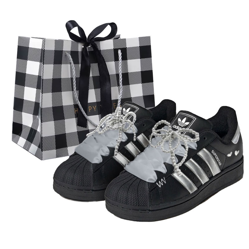 Adidas Originals Superstar 2 Skateboard Shoes Women's Low top Black Silver