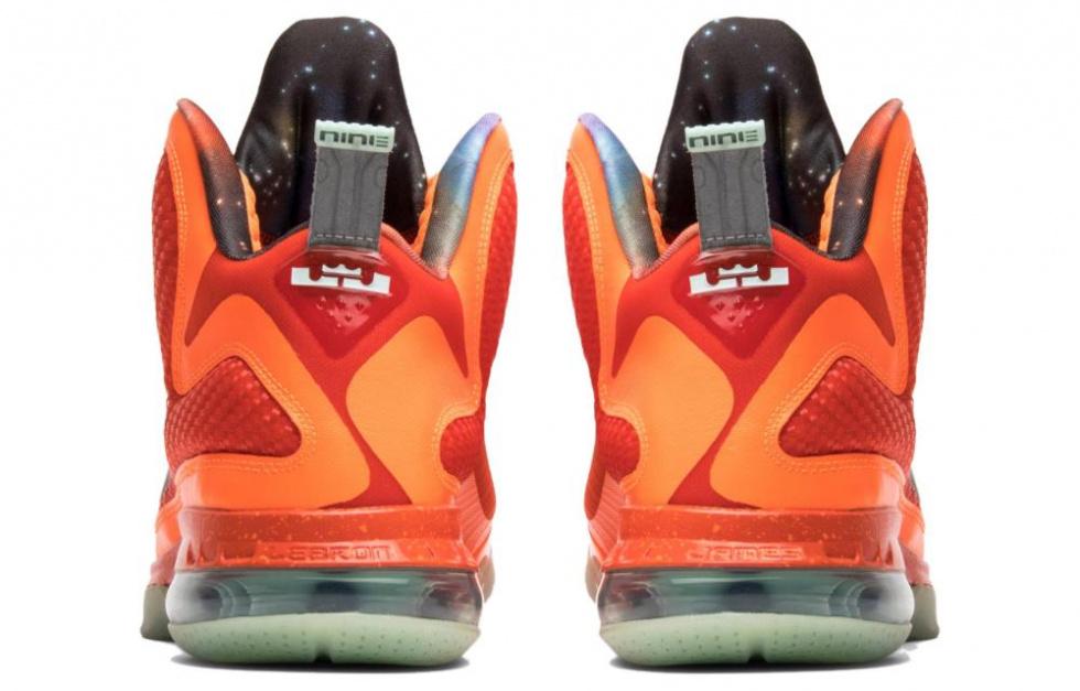 Nike LeBron 9 Big Bang As 2012 купить в интернет-магазине Yoocart с быстрой доставкой по России.