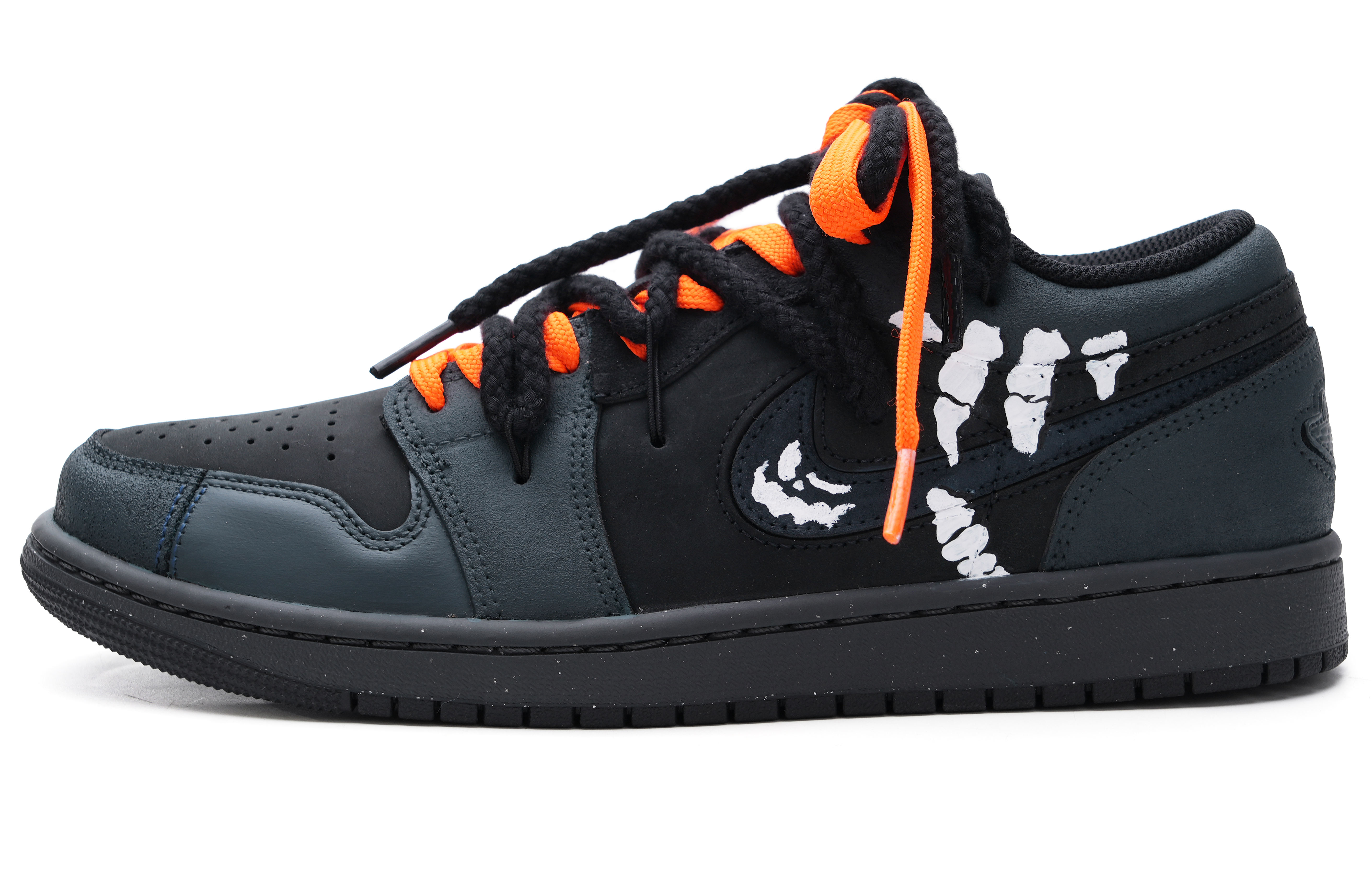 Jordan Air Jordan 1 Slip-Resistant Low-Top Vintage Basketball Shoes Men's Black купить в интернет-магазине Yoocart с быстрой доставкой по России.