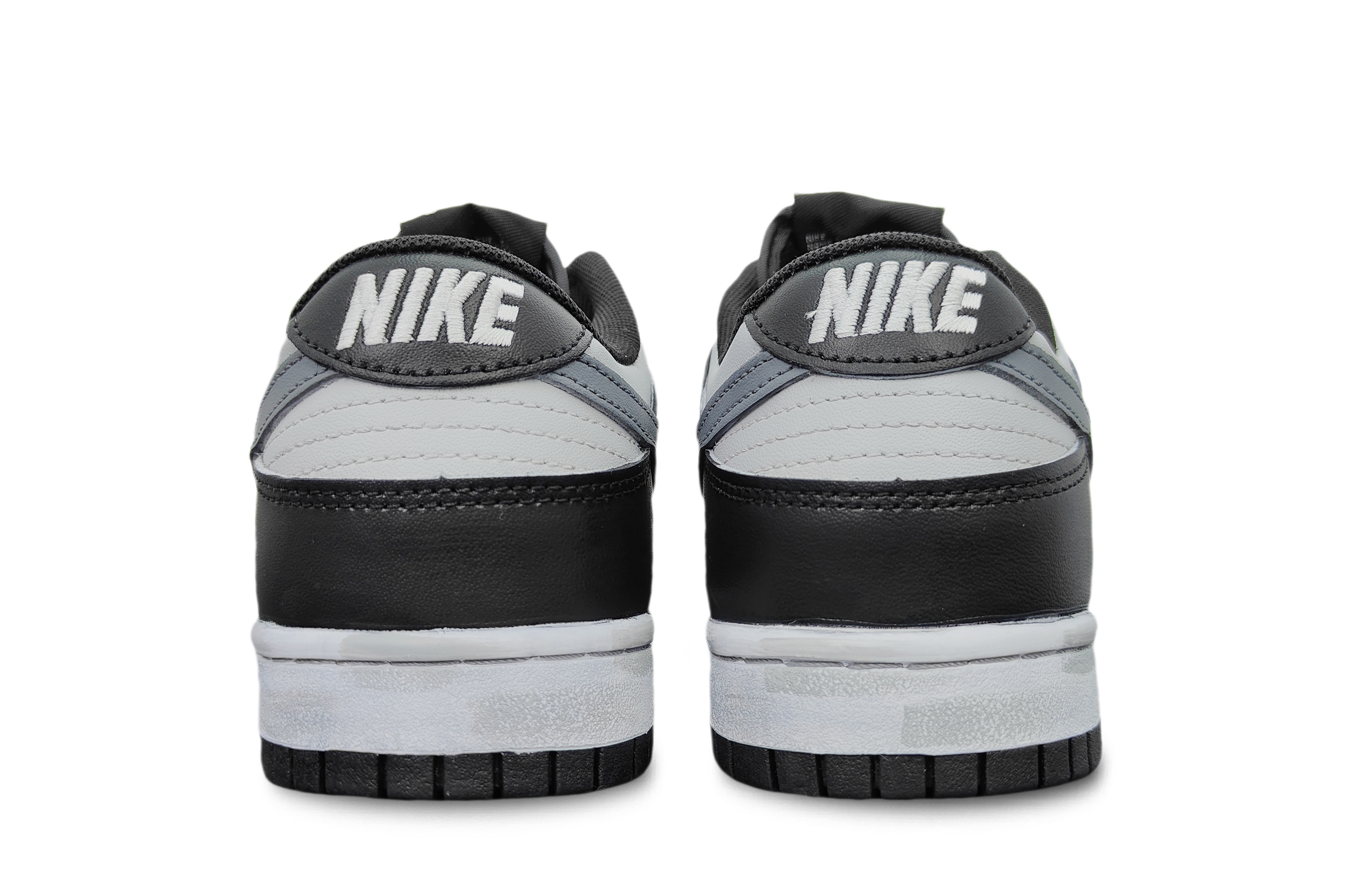 Nike Dunk Anti-Slip And Wear-Resistant Lightweight Low-Top Skateboard Shoes Women's Black Gray купить в интернет-магазине Yoocart с быстрой доставкой по России.