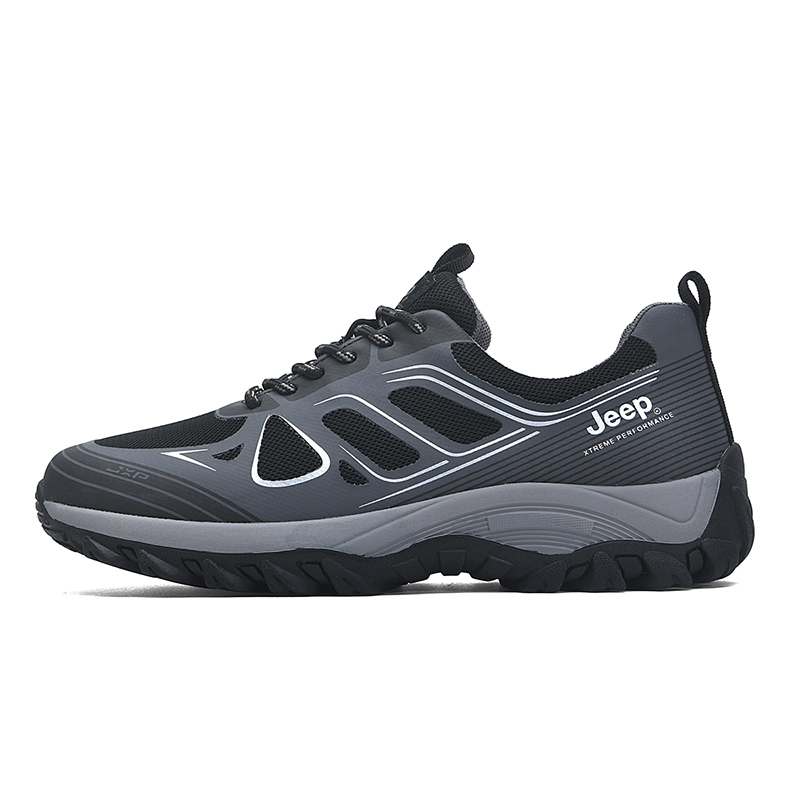 Jeep Hiking / Trekking Shoes Men Low-Top Gray