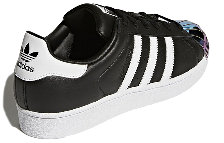Adidas Superstar Metal Toe Black Women's купить в интернет-магазине Yoocart с быстрой доставкой по России.