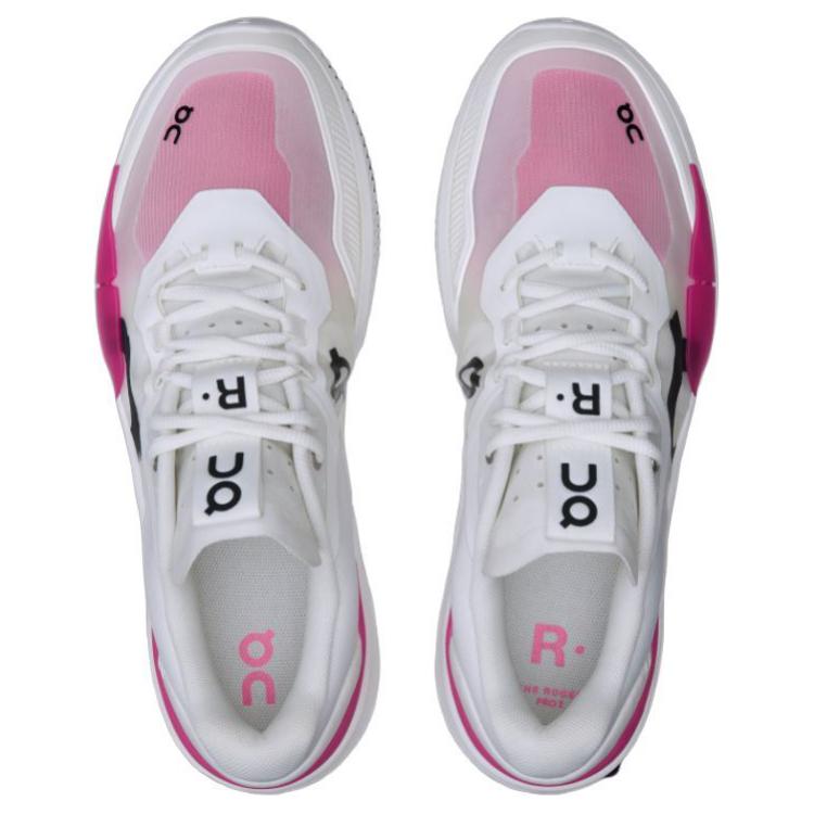 On The Roger Pro 2 Clay 'White Pink'