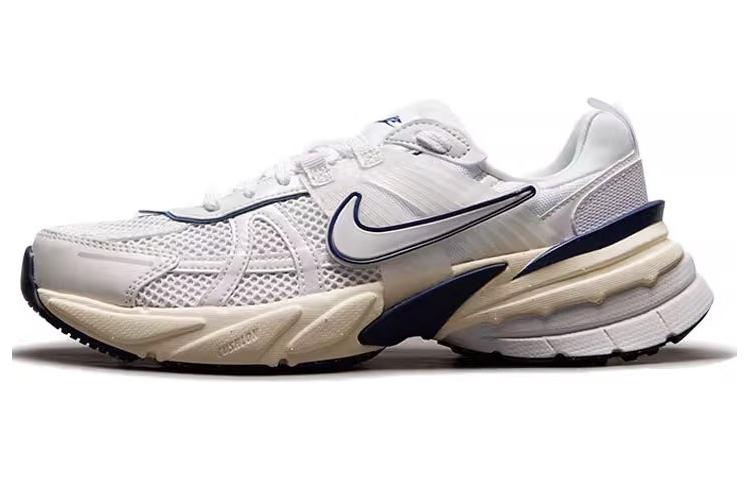 NIKE V2K Run Беговые кроссовки Низкие Бело-серые Женские