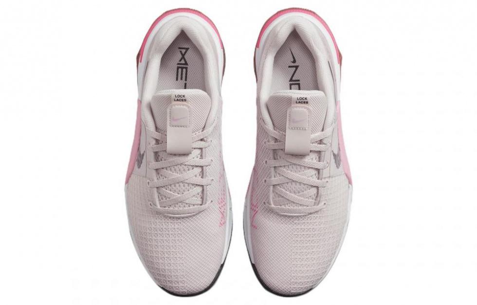 Nike Metcon 8 'Barely Rose' Women's купить в интернет-магазине Yoocart с быстрой доставкой по России.