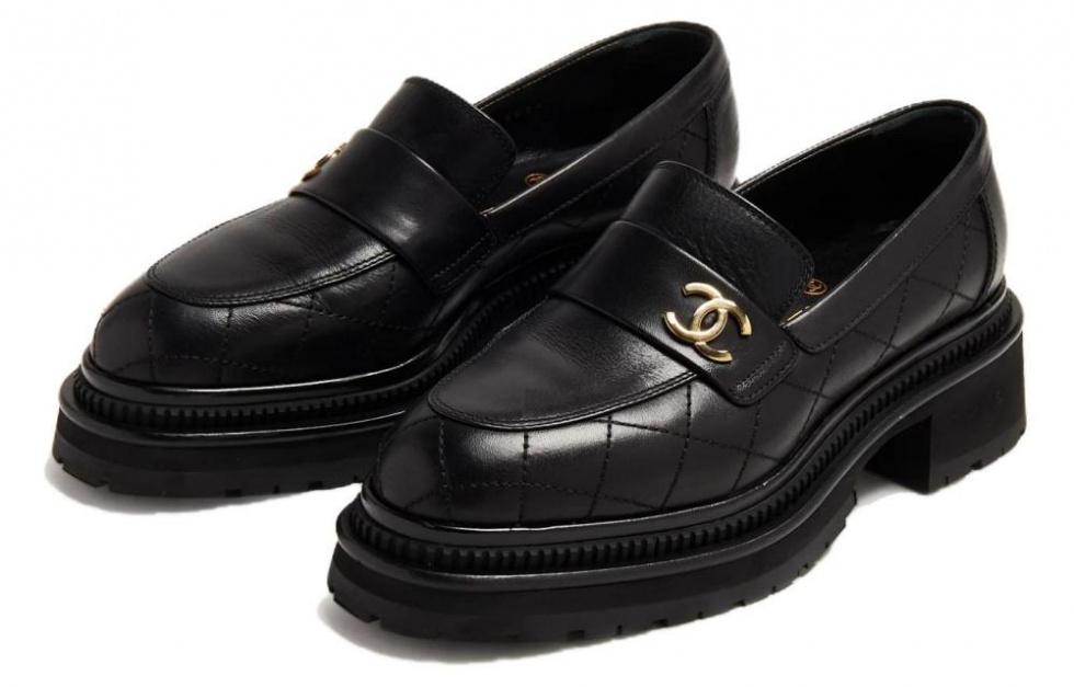 CHANEL Loafers Women's Black купить в интернет-магазине Yoocart с быстрой доставкой по России.