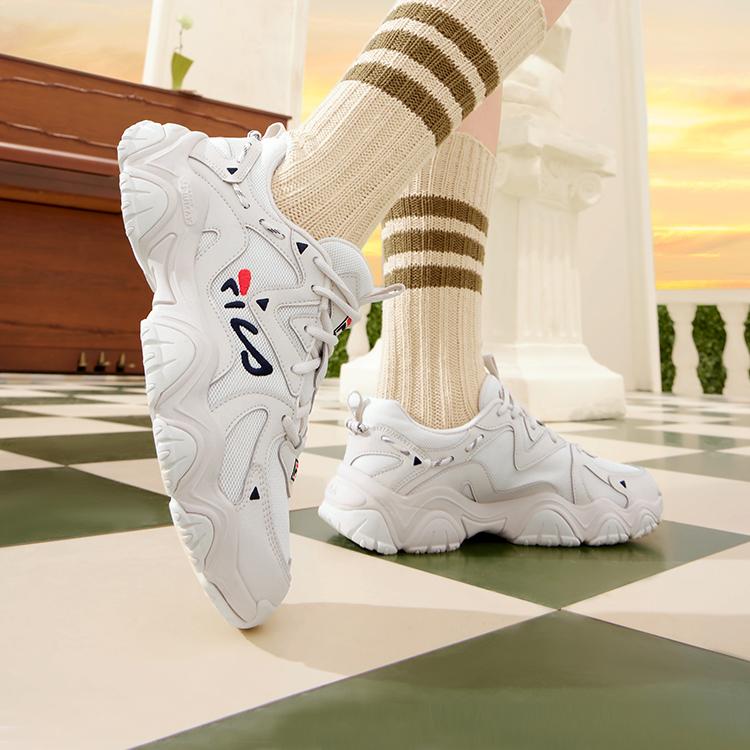 FILA Fluid 4 Sneakers 'Beige' Women's купить в интернет-магазине Yoocart с быстрой доставкой по России.