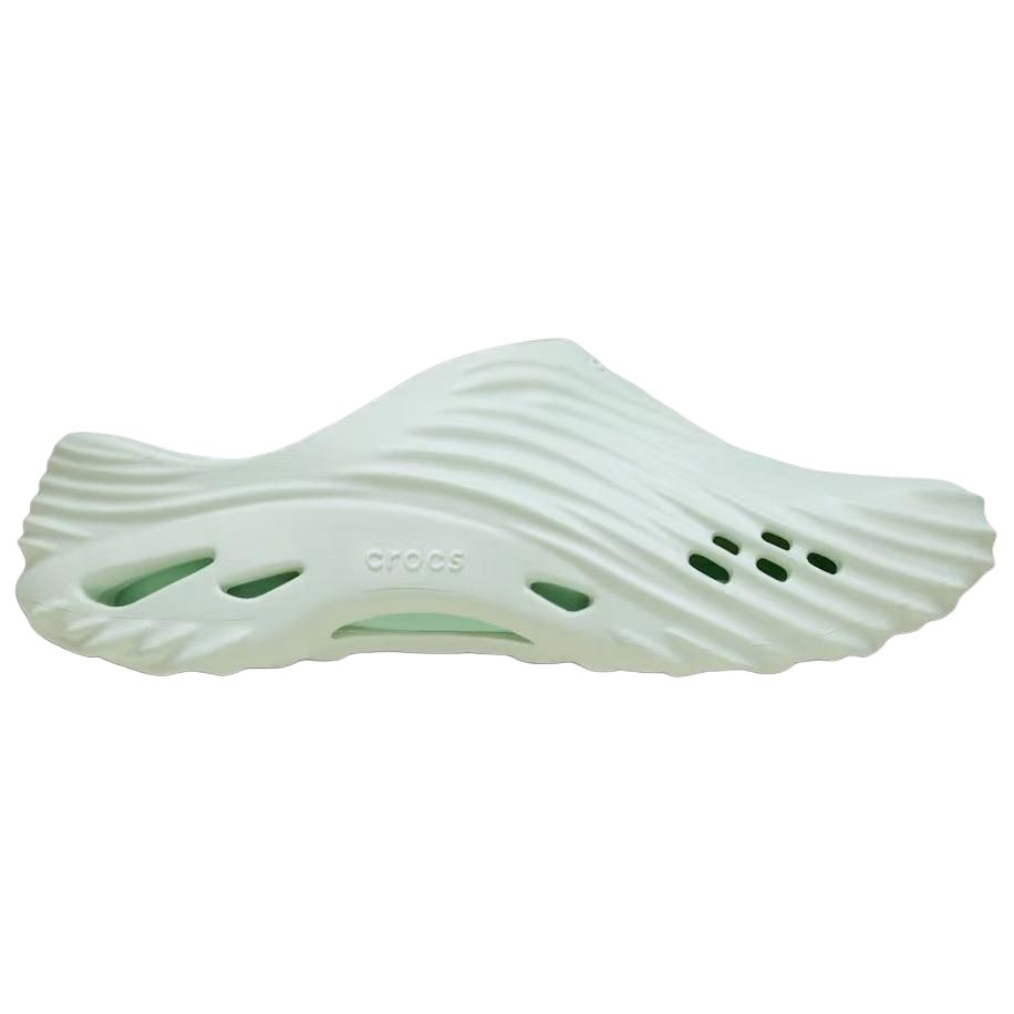 Crocs Echo Wave Clogs Unisex Light Green
