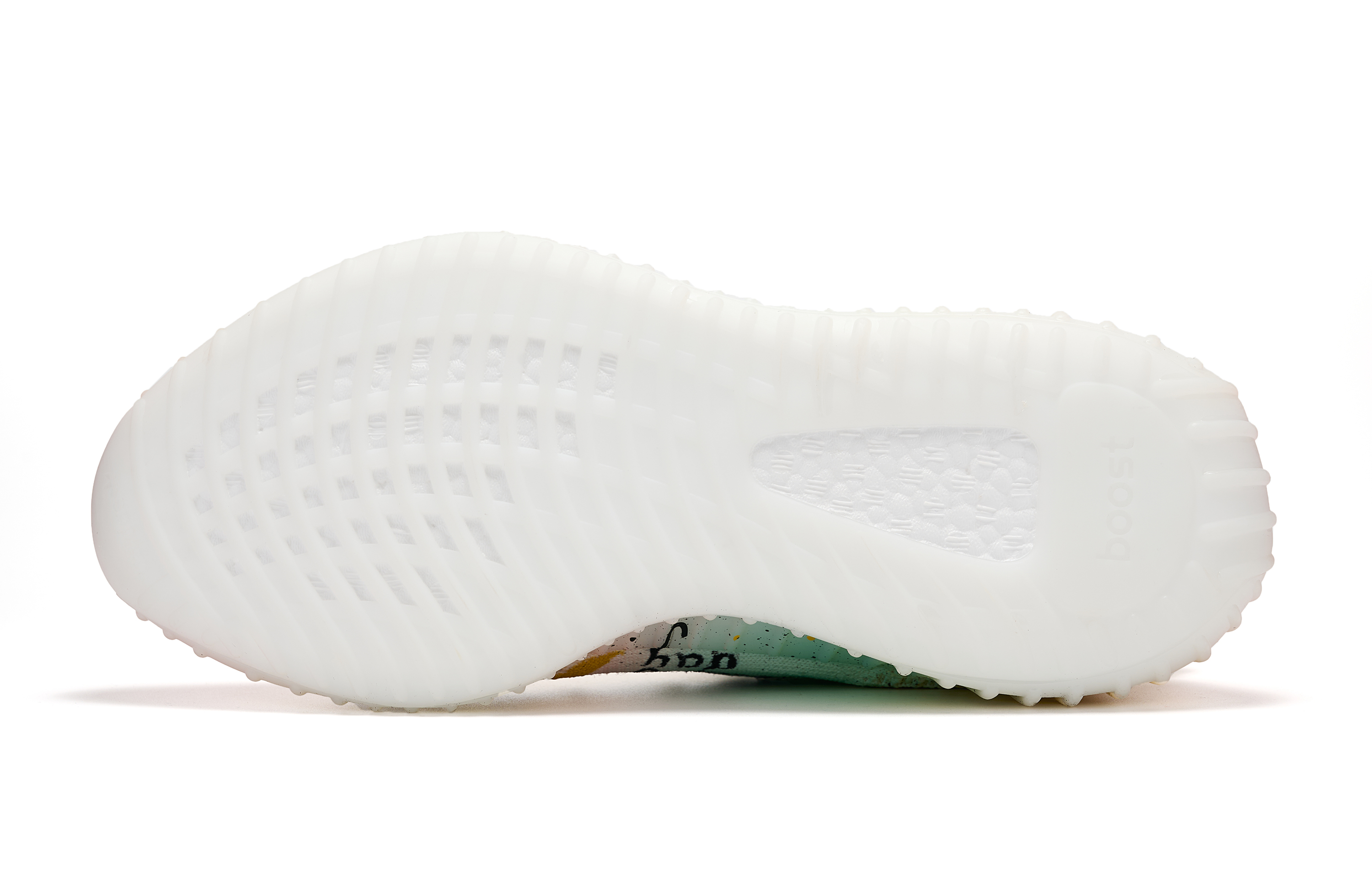 Adidas YEEZY BOOST 350 V2 Abrasion Resistant Low top Casual Shoes Unisex White купить в интернет-магазине Yoocart с быстрой доставкой по России.