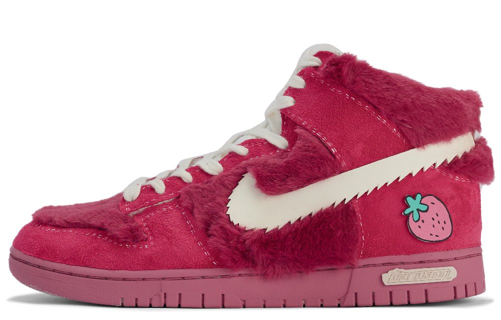 Nike Dunk Skateboard Shoes Women's Mid-Top Pink