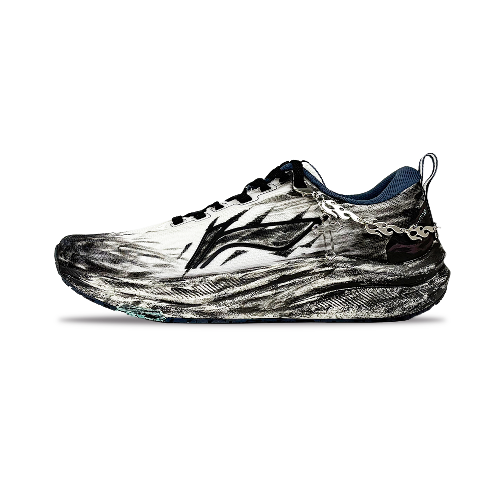 LINING Red Hare 8 Running Shoes Men's Low top Black, White