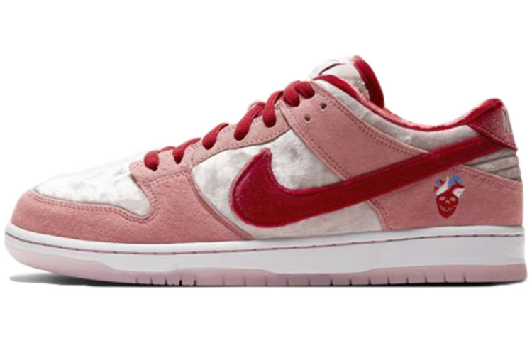 Nike SB Dunk Low StrangeLove
