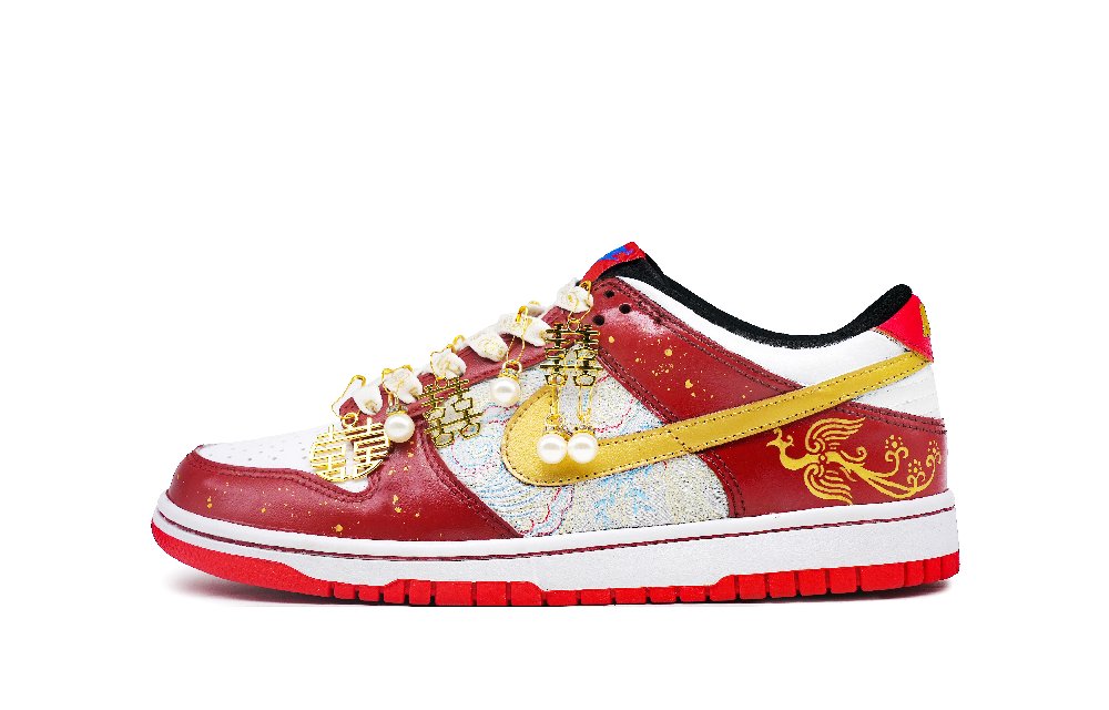 Nike Dunk Coverage Warm Slip-Resistant Cushioning Wear-Resistant Low-Top Skateboard Shoes Women's Red Gold