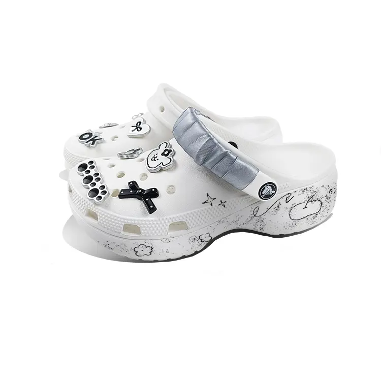 Crocs Classic Platform Clog Clogs Women's White