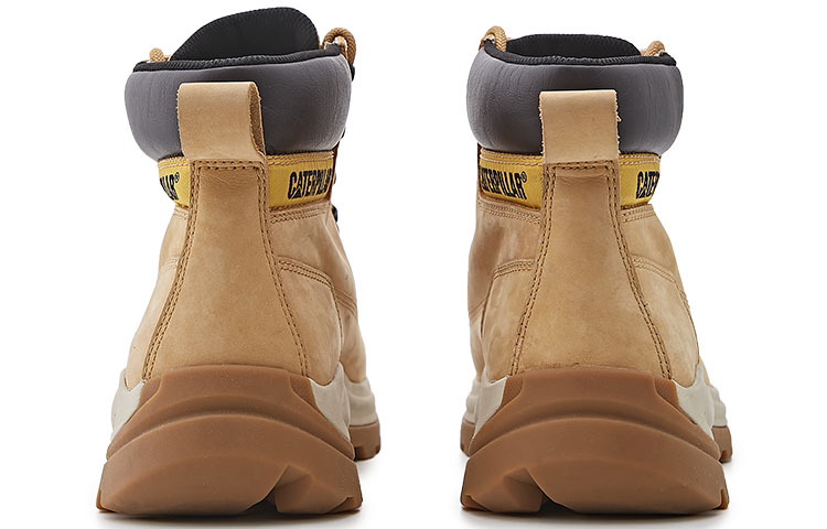 CAT Outdoor Boots Men Yellow купить в интернет-магазине Yoocart с быстрой доставкой по России.