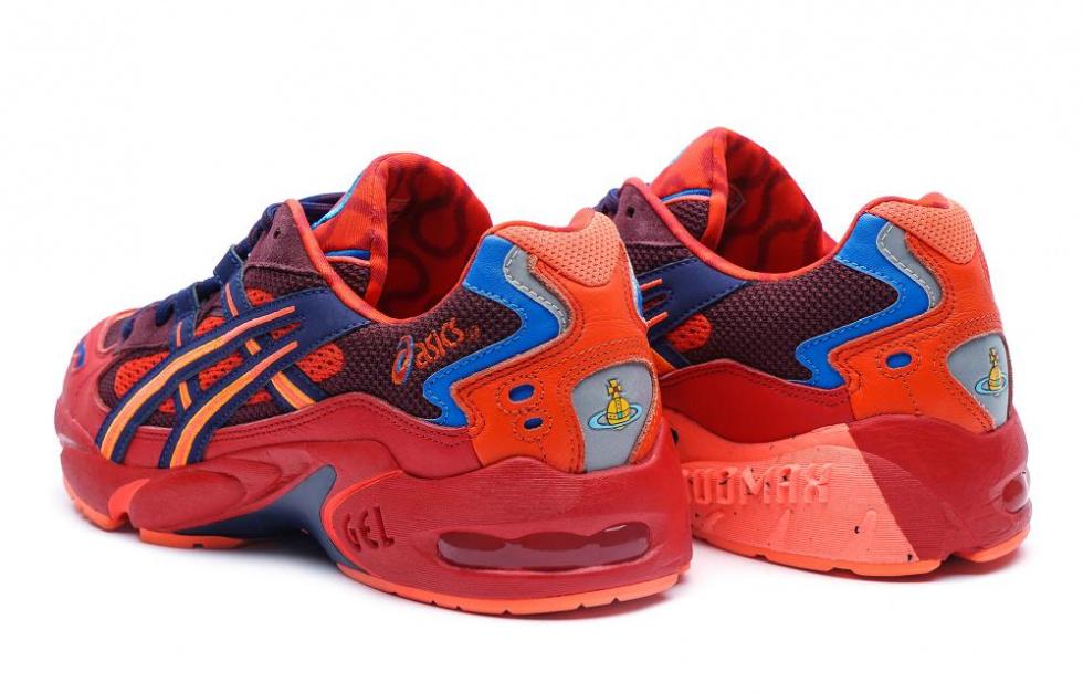 Asics Gel Kayano 5 Vivienne Westwood купить в интернет-магазине Yoocart с быстрой доставкой по России.