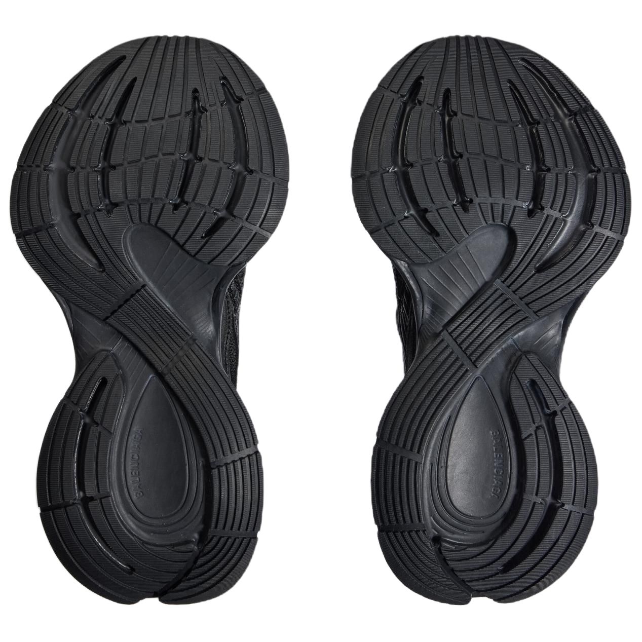 Balenciaga Circuit Low-Top Chunky Sneakers Running Shoes Women's Black купить в интернет-магазине Yoocart с быстрой доставкой по России.