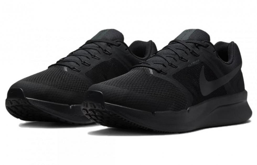 Nike Run Swift 3 'Triple Black'