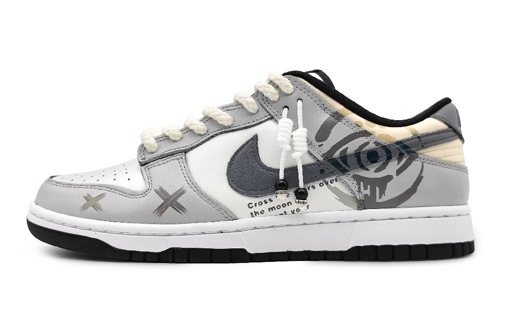 Nike Dunk Skateboard Shoes Women's Low-Top White