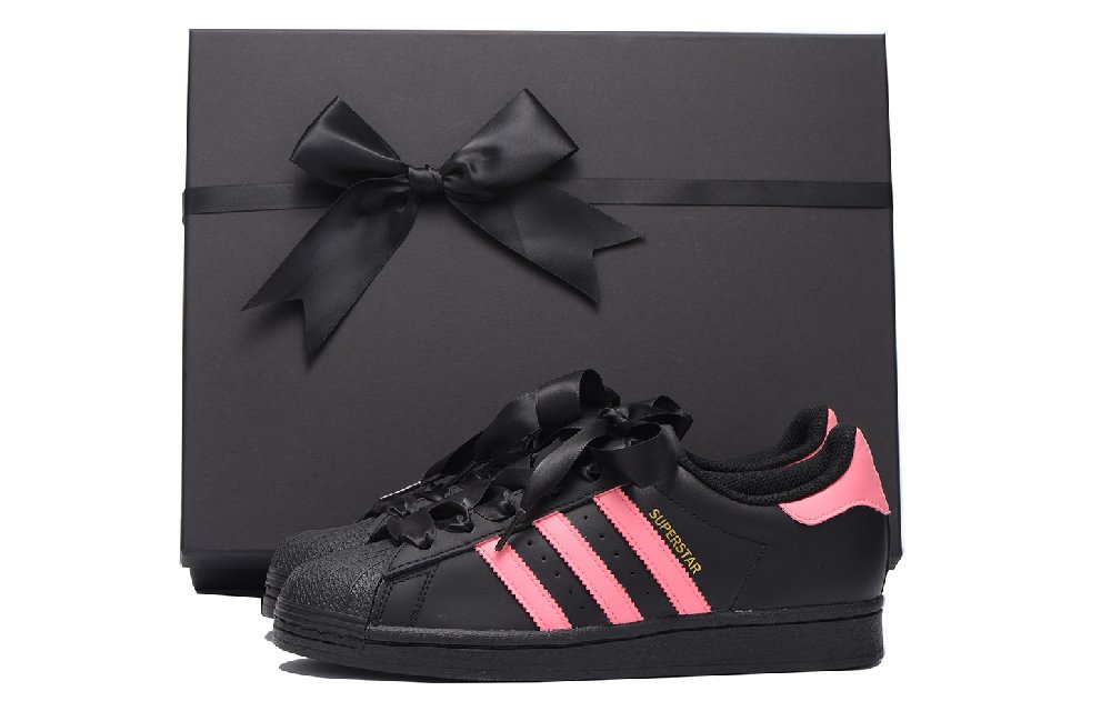 Adidas Originals Superstar Skateboard Shoes Unisex Low-Top Black Pink