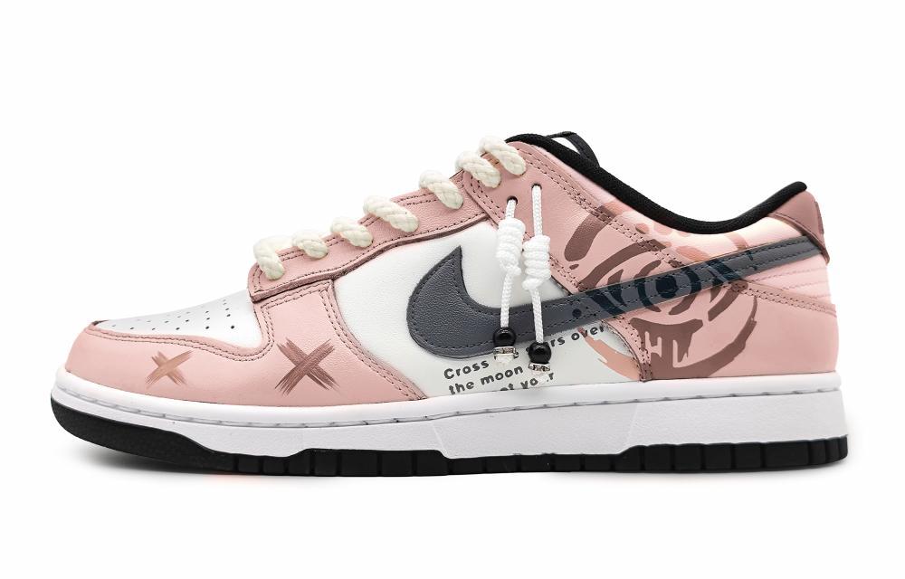 Nike Dunk Skateboard Shoes Women's Low-Top White/Pink